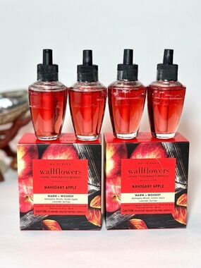 MAHOGANY APPLE Wallflowers